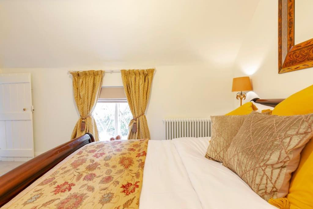 Dorney Windsor Legoland 5 Star Stay For Upto 14 Guests Exterior foto