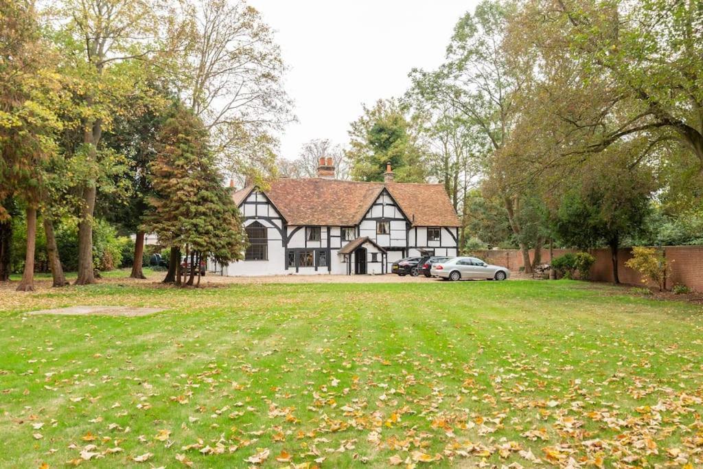 Dorney Windsor Legoland 5 Star Stay For Upto 14 Guests Exterior foto
